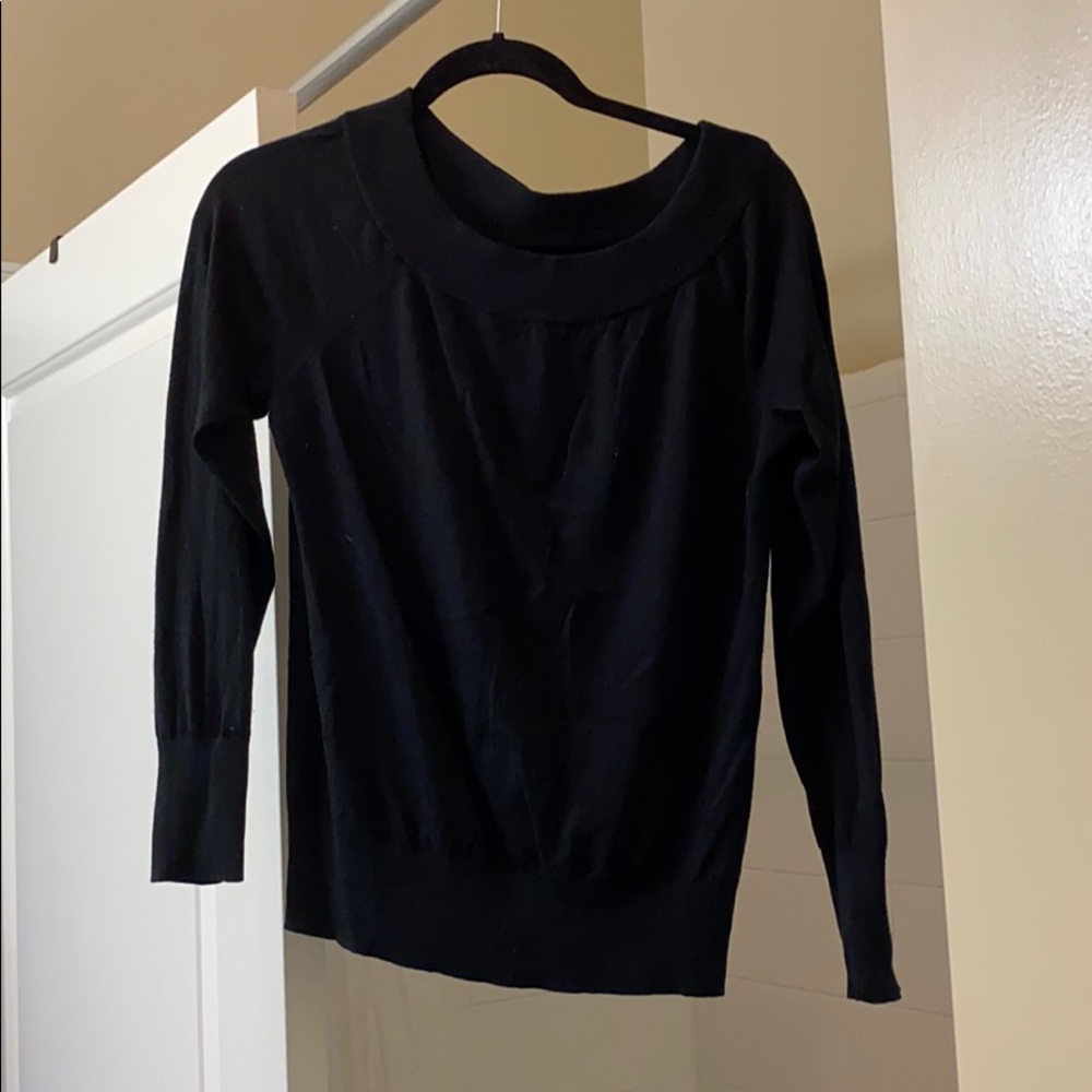 Long sleeve black shirt